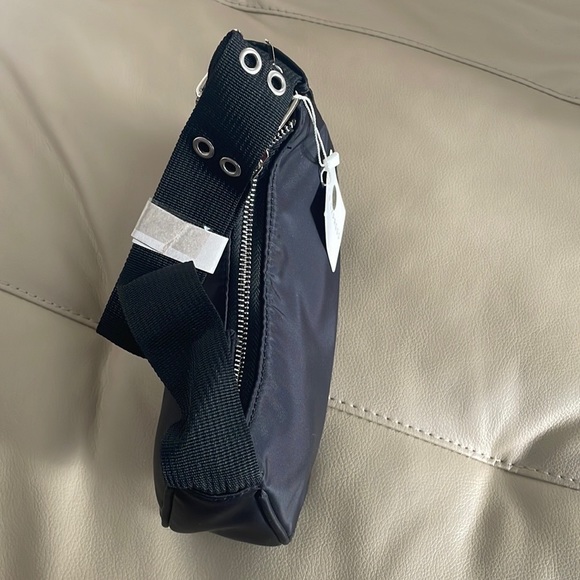 L.A. Express Woman Purse - Picture 3 of 5